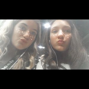 Meet your Posher, Madelyn